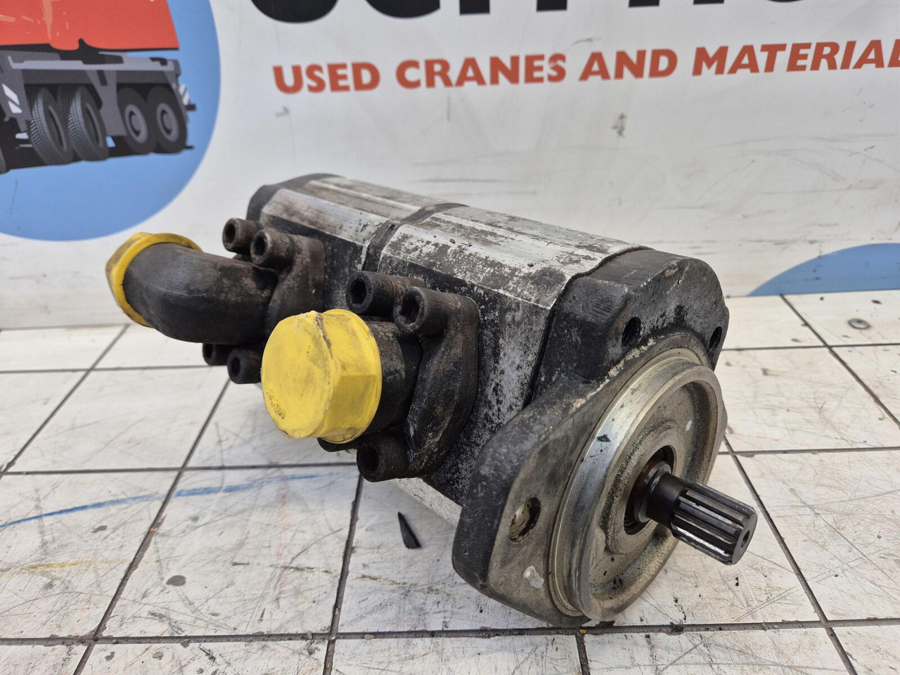 Haldex Barnes dual gear pump - Pompa hidraulica pentru Automacara: Foto 2 Haldex Barnes dual gear pump - Pompa hidraulica pentru Automacara: Foto 2