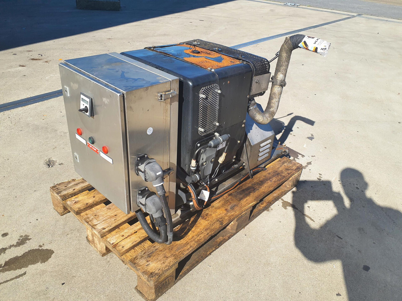 Hatz GMK 6400 Hatz engine FHZXL.722M90 - Motor pentru Automacara: Foto 2 Hatz GMK 6400 Hatz engine FHZXL.722M90 - Motor pentru Automacara: Foto 2