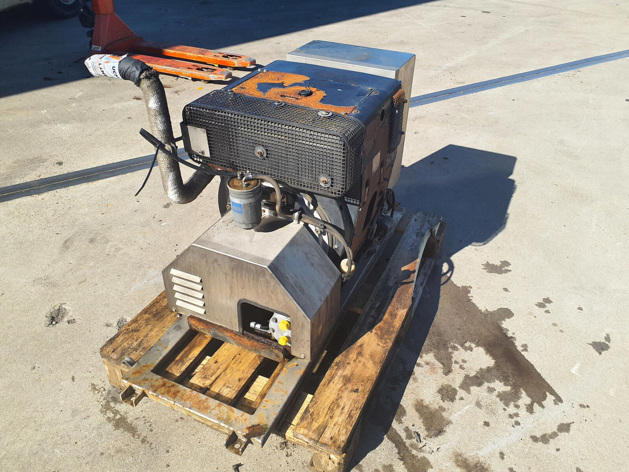 Hatz GMK 6400 Hatz engine FHZXL.722M90 - Motor pentru Automacara: Foto 4 Hatz GMK 6400 Hatz engine FHZXL.722M90 - Motor pentru Automacara: Foto 4