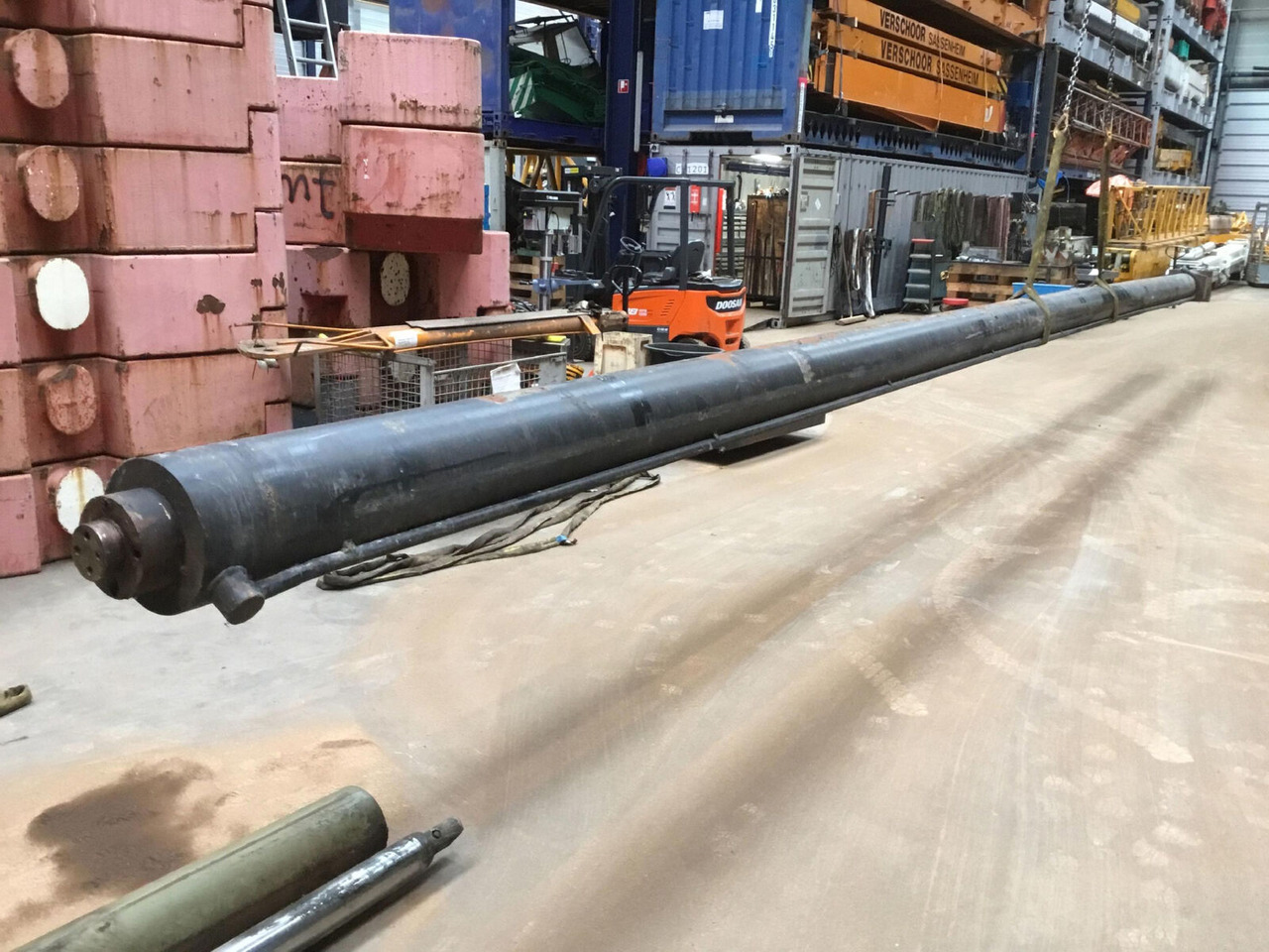 Krupp 8350 GMT telescopic cylinder - Cilindru hidraulic pentru Automacara: Foto 4 Krupp 8350 GMT telescopic cylinder - Cilindru hidraulic pentru Automacara: Foto 4