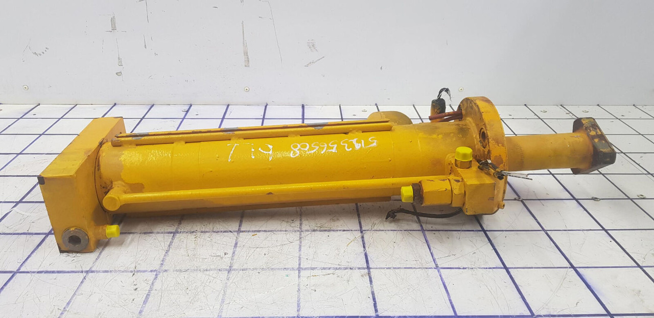Liebherr LTM 1050-1 ballast extension ram - Cilindru hidraulic pentru Automacara: Foto 2 Liebherr LTM 1050-1 ballast extension ram - Cilindru hidraulic pentru Automacara: Foto 2