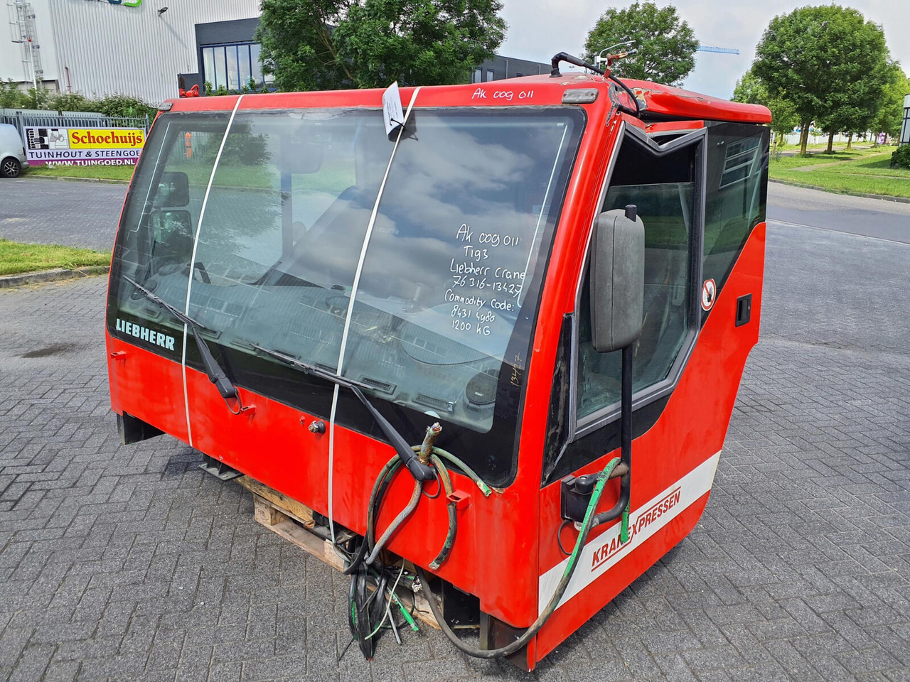 Liebherr LTM 1060-2 lower cabin - Cabină pentru Automacara: Foto 1 Liebherr LTM 1060-2 lower cabin - Cabină pentru Automacara: Foto 1