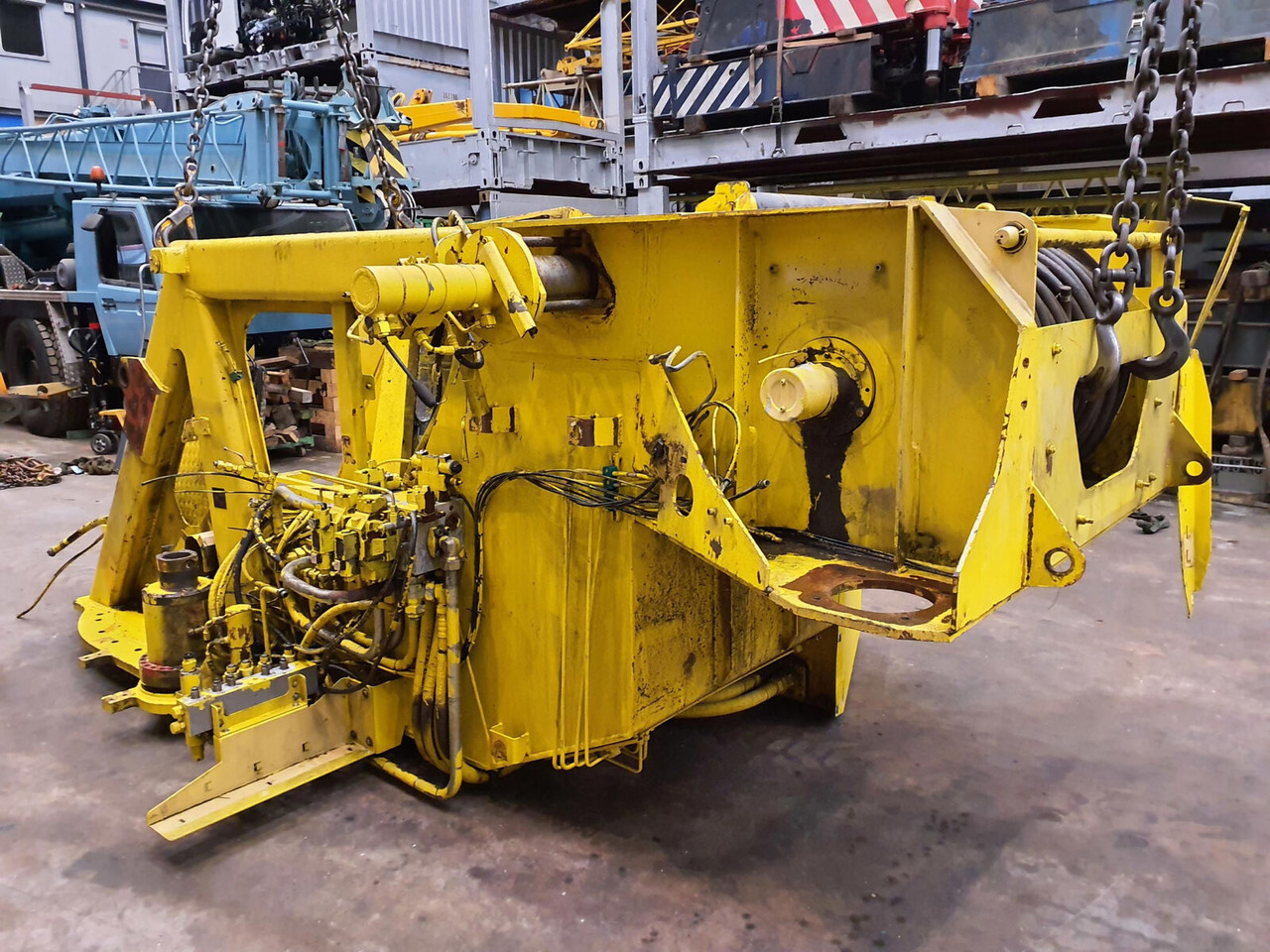 Liebherr LTM 1160-2 upper frame - Cadru/ Şasiu pentru Automacara: Foto 3 Liebherr LTM 1160-2 upper frame - Cadru/ Şasiu pentru Automacara: Foto 3