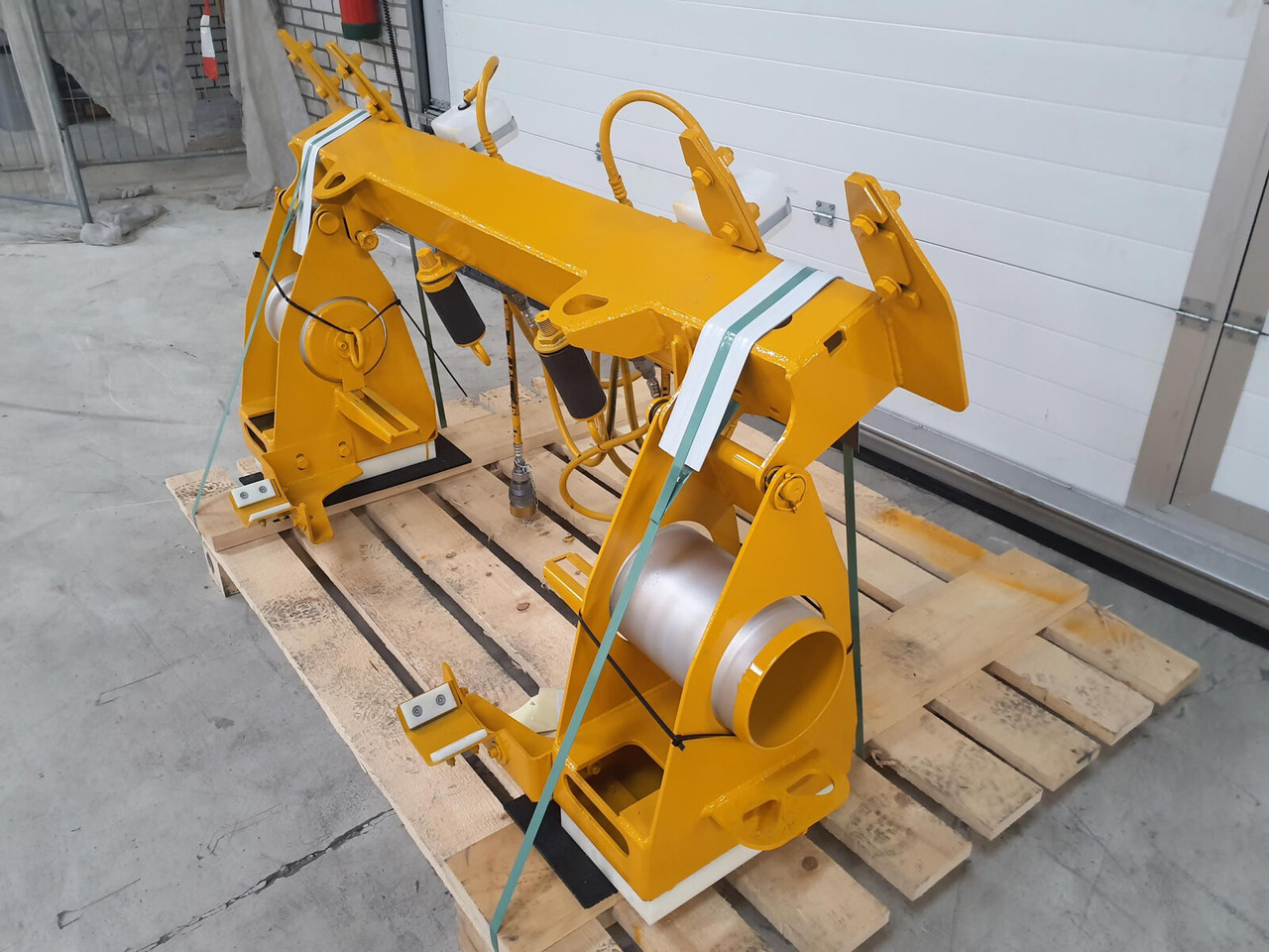 Caroserie și exterior pentru Automacara Liebherr LTM 1750-9.1 Luffing cylinder lifting device rear: Foto 6