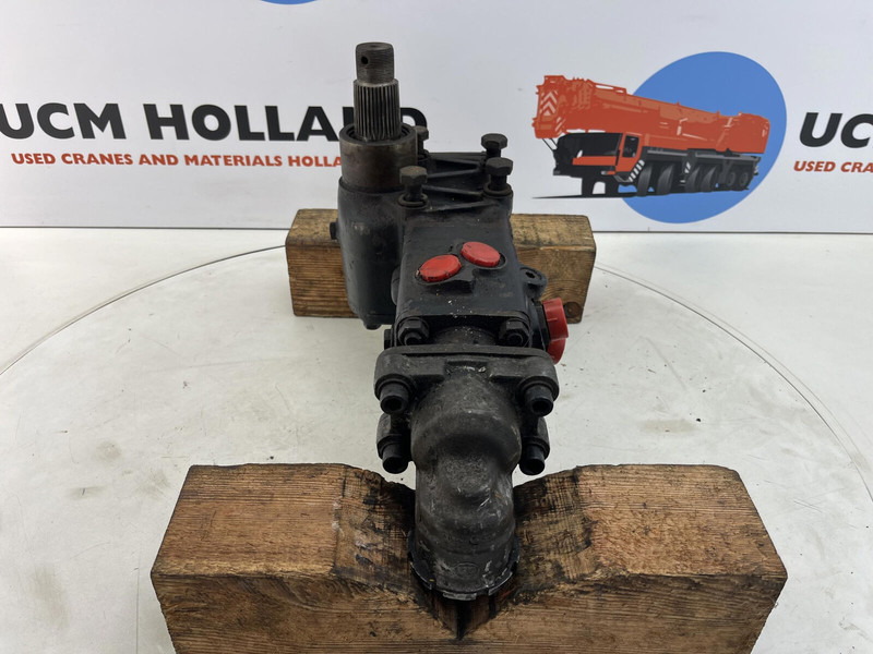 P&H P&H S35 steering box - Coloană de direcție pentru Macara: Foto 2 P&H P&H S35 steering box - Coloană de direcție pentru Macara: Foto 2