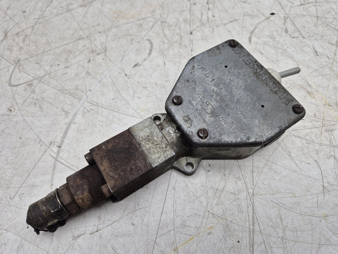 Rexroth Rexroth Pressure Switch HED-1-0A-40/350-L24 - Sistem electric pentru Macara: Foto 2 Rexroth Rexroth Pressure Switch HED-1-0A-40/350-L24 - Sistem electric pentru Macara: Foto 2