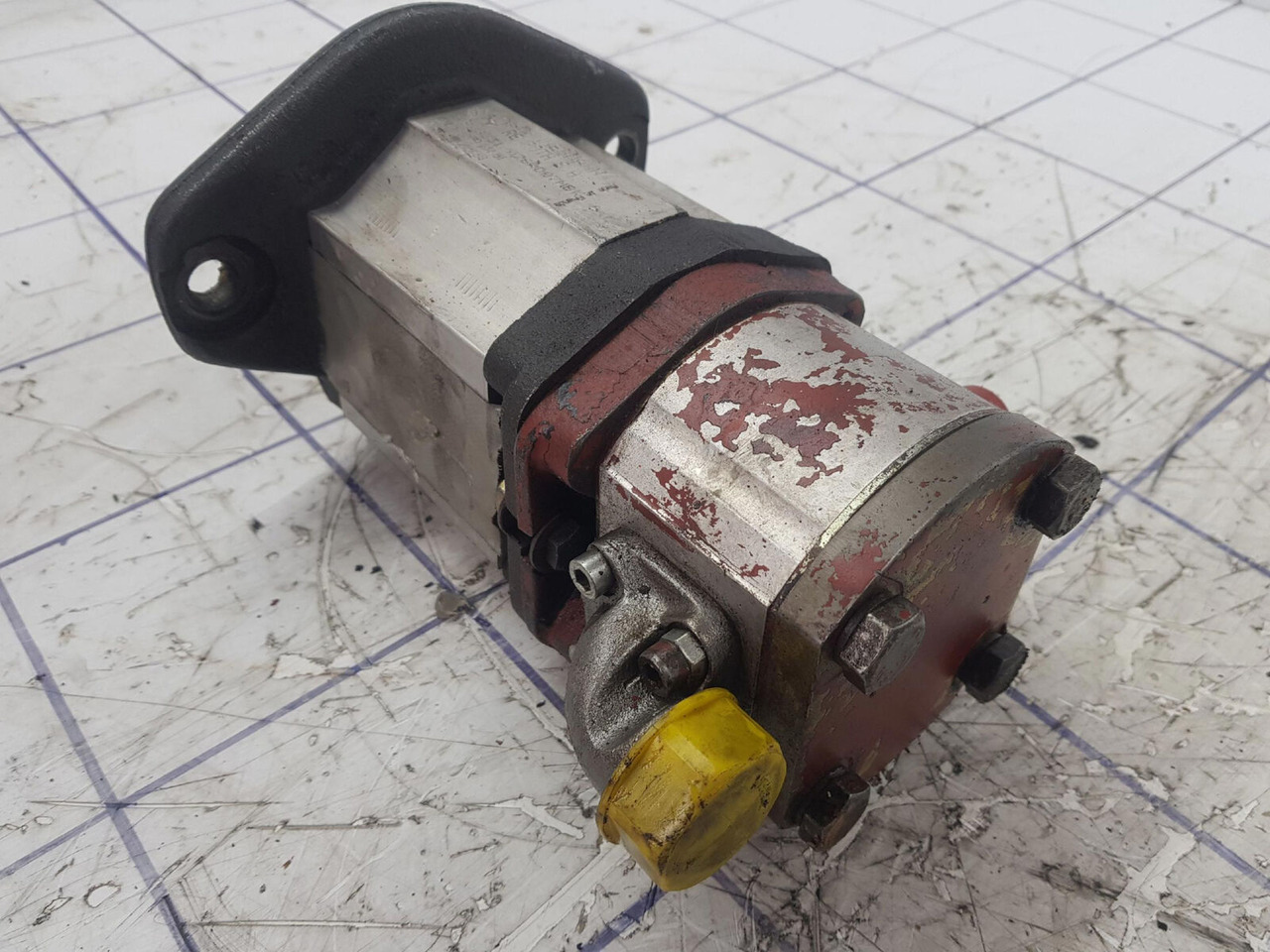 Rexroth Rexroth dual gear pump - Pompa hidraulica pentru Macara: Foto 3 Rexroth Rexroth dual gear pump - Pompa hidraulica pentru Macara: Foto 3