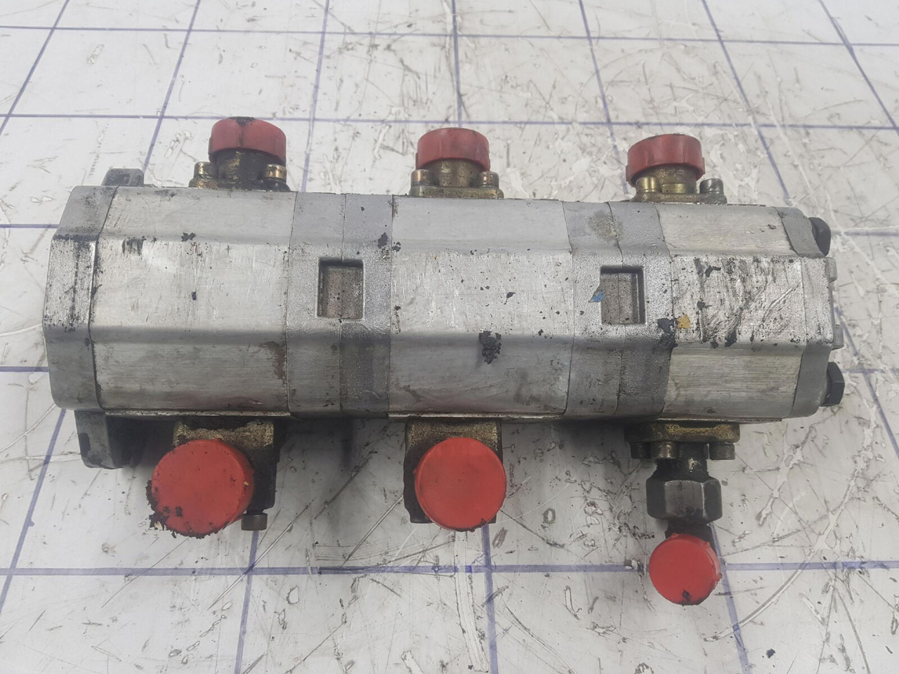 Sauer Sundstrand 3 way gear pump - Pompa hidraulica pentru Automacara: Foto 4 Sauer Sundstrand 3 way gear pump - Pompa hidraulica pentru Automacara: Foto 4