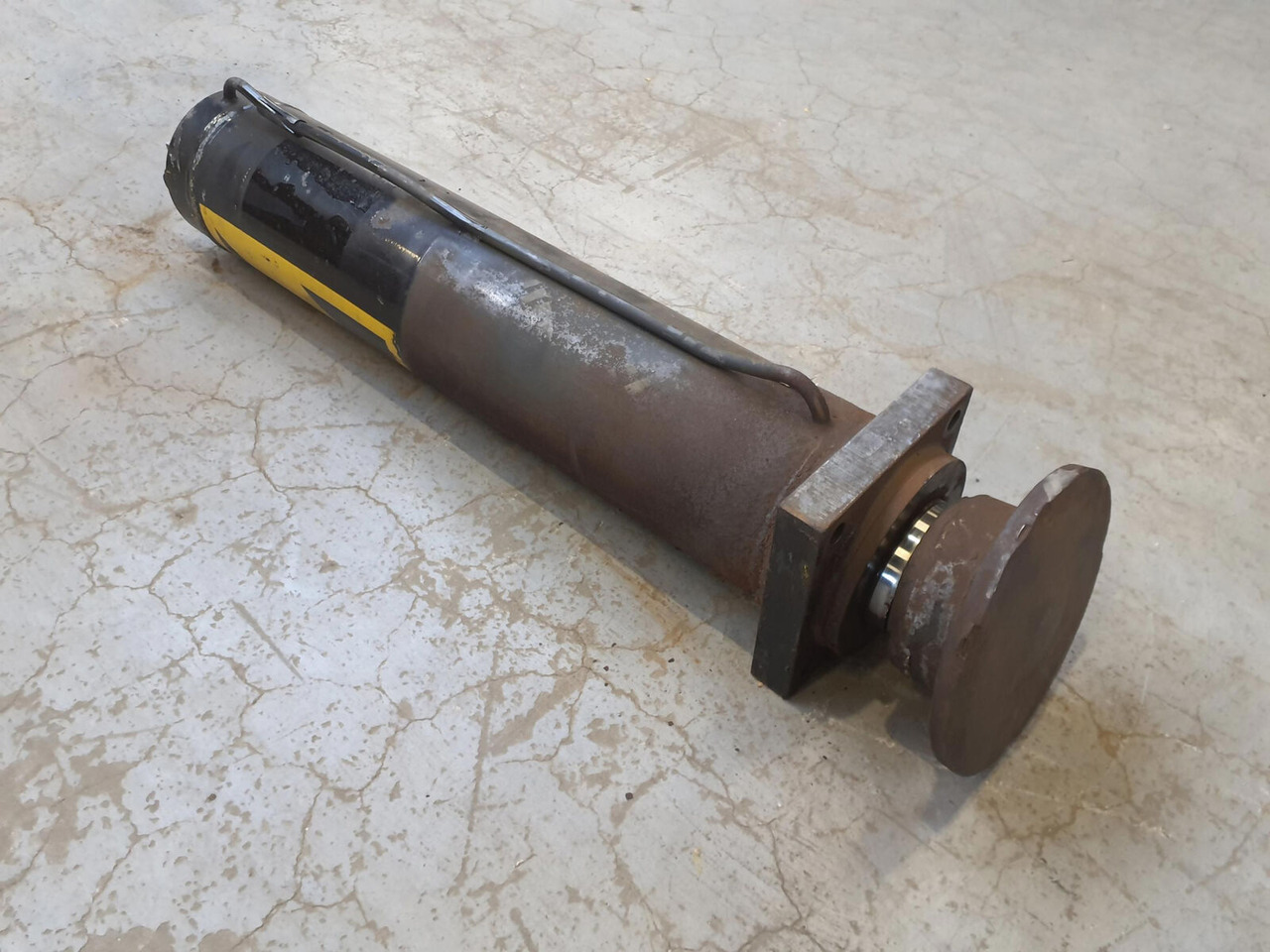 Spierings SK 598 Outrigger cylinder - Cilindru hidraulic pentru Macara portal: Foto 3 Spierings SK 598 Outrigger cylinder - Cilindru hidraulic pentru Macara portal: Foto 3