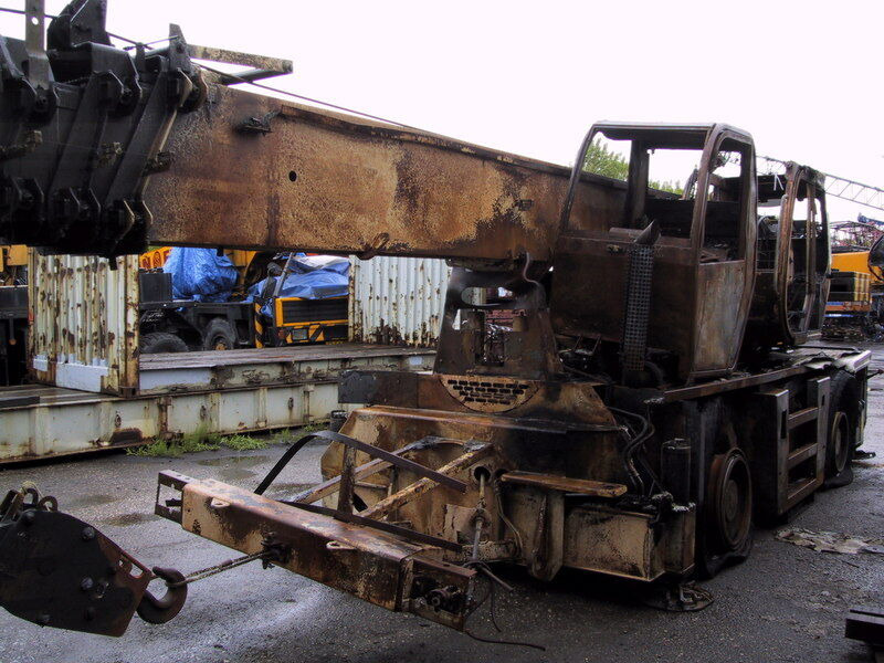 Terex 400 ATT for parts - Automacara: Foto 2 Terex 400 ATT for parts - Automacara: Foto 2