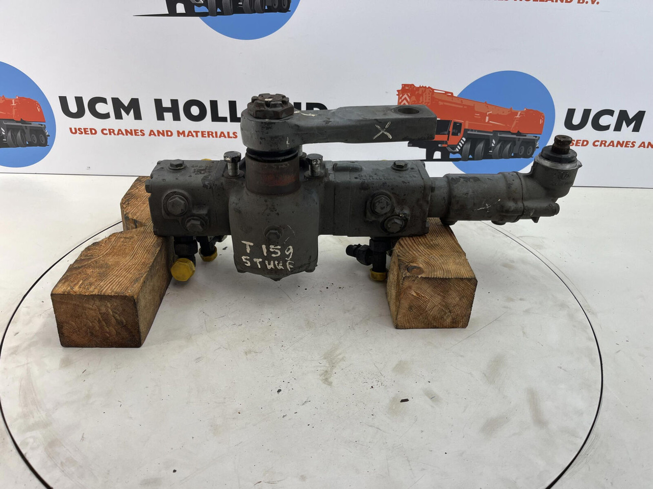 ZF LTM 1050-1 steering box - Casetă de direcție pentru Automacara: Foto 3 ZF LTM 1050-1 steering box - Casetă de direcție pentru Automacara: Foto 3