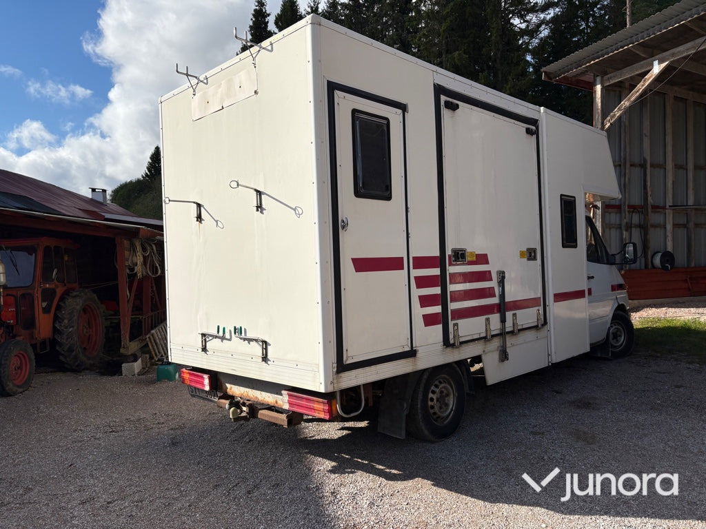 Hästtransport - Mercedes-Benz, 316 CDI - Alte utilaje: Foto 5 Hästtransport - Mercedes-Benz, 316 CDI - Alte utilaje: Foto 5