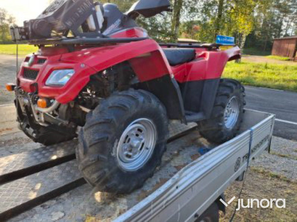 Can-Am Outlander 650 V-Twin (2006) - Atv: Foto 1 Can-Am Outlander 650 V-Twin (2006) - Atv: Foto 1