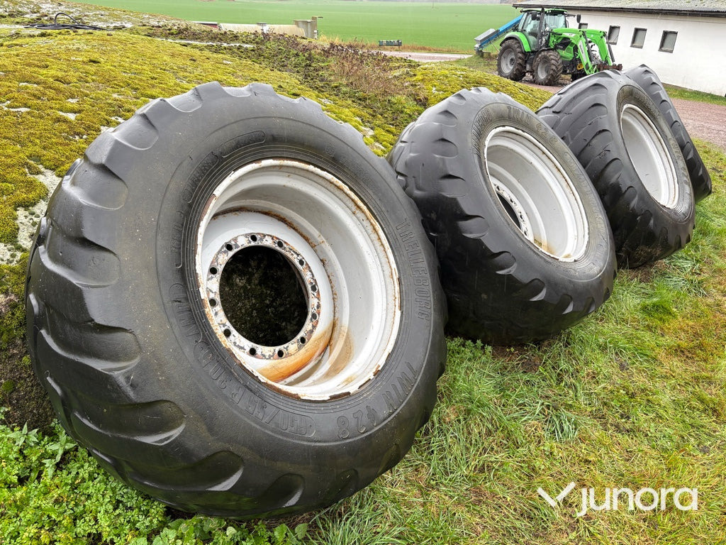 Däck - Trelleborg Twin 428 med fälg - Anvelopă: Foto 2 Däck - Trelleborg Twin 428 med fälg - Anvelopă: Foto 2