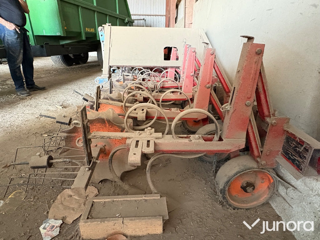 Fronthacka / Radhacka - Kverneland, 9radig - Grapă: Foto 3 Fronthacka / Radhacka - Kverneland, 9radig - Grapă: Foto 3