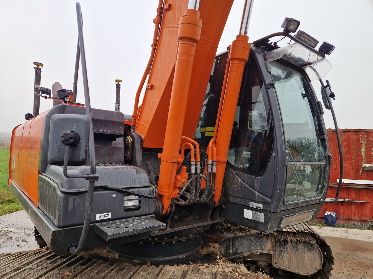Grävmaskin - Hitachi, Zaxis 210 LC - Excavator pe şenile: Foto 5 Grävmaskin - Hitachi, Zaxis 210 LC - Excavator pe şenile: Foto 5