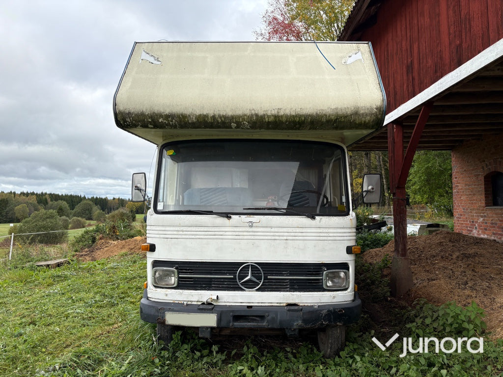 Husbil MERCEDES BENZ LP 608/32 - Autorulotă alkov: Foto 2 Husbil MERCEDES BENZ LP 608/32 - Autorulotă alkov: Foto 2
