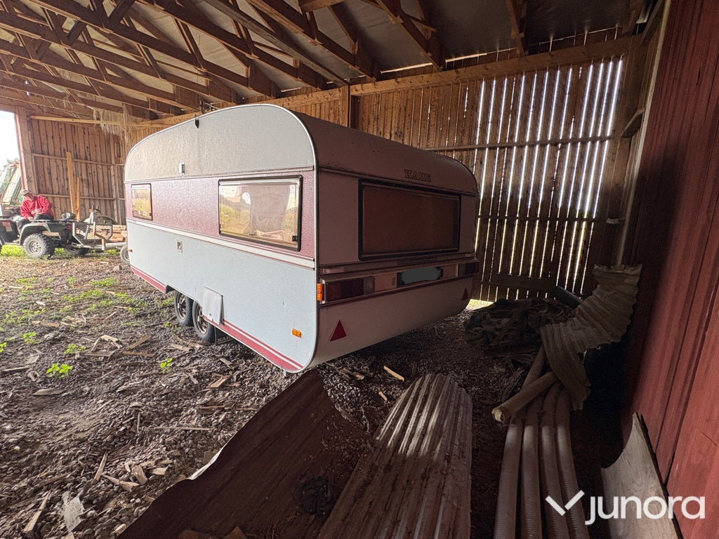 Husvagn - Kabe, Smaragd Grand Deluxe - Rulotă: Foto 4 Husvagn - Kabe, Smaragd Grand Deluxe - Rulotă: Foto 4