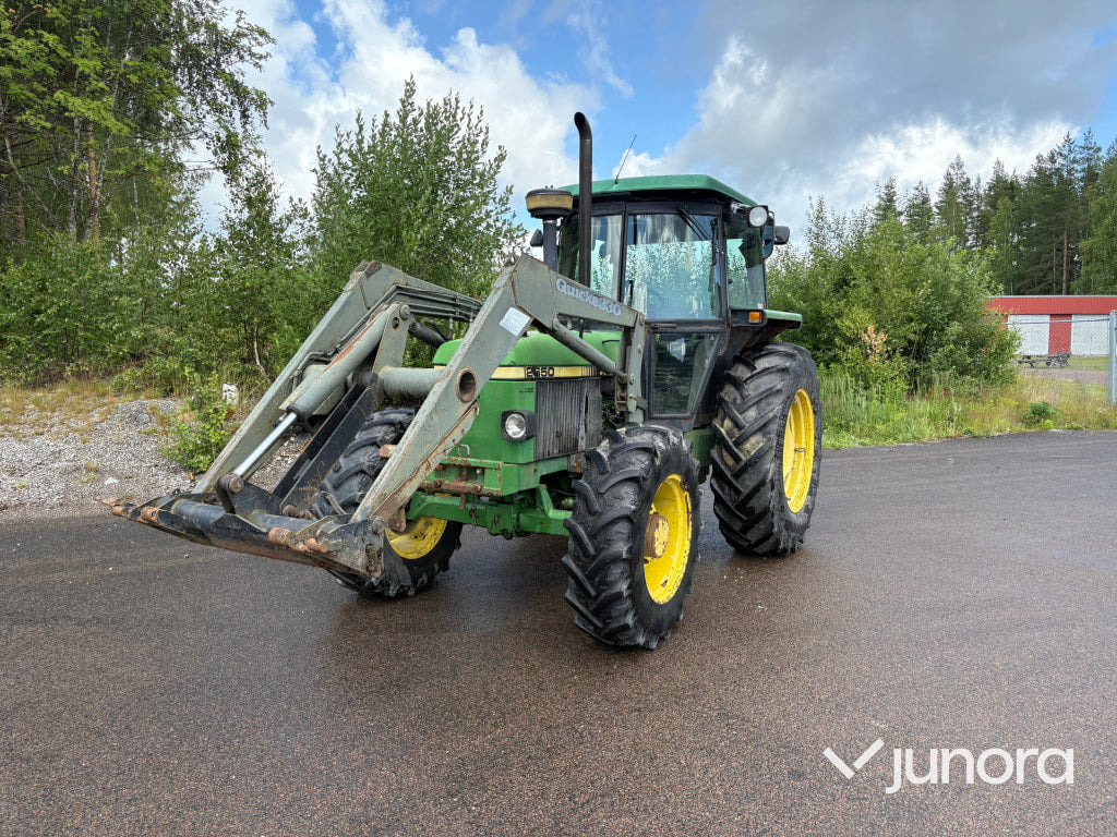 John Deere 2650 - Tractor agricol: Foto 1 John Deere 2650 - Tractor agricol: Foto 1