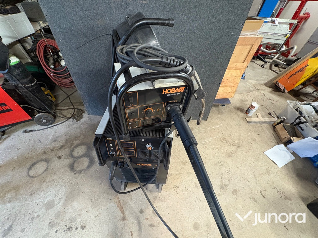 MIG-svets - Hobart, Beta-Mig 4000 - Echipamente pentru sudare: Foto 3 MIG-svets - Hobart, Beta-Mig 4000 - Echipamente pentru sudare: Foto 3