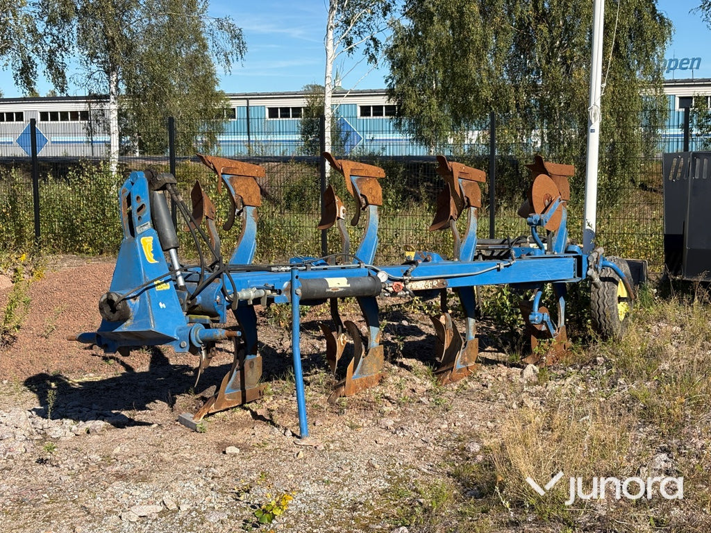 Överum fyrskärig växelplog - Plug: Foto 2 Överum fyrskärig växelplog - Plug: Foto 2