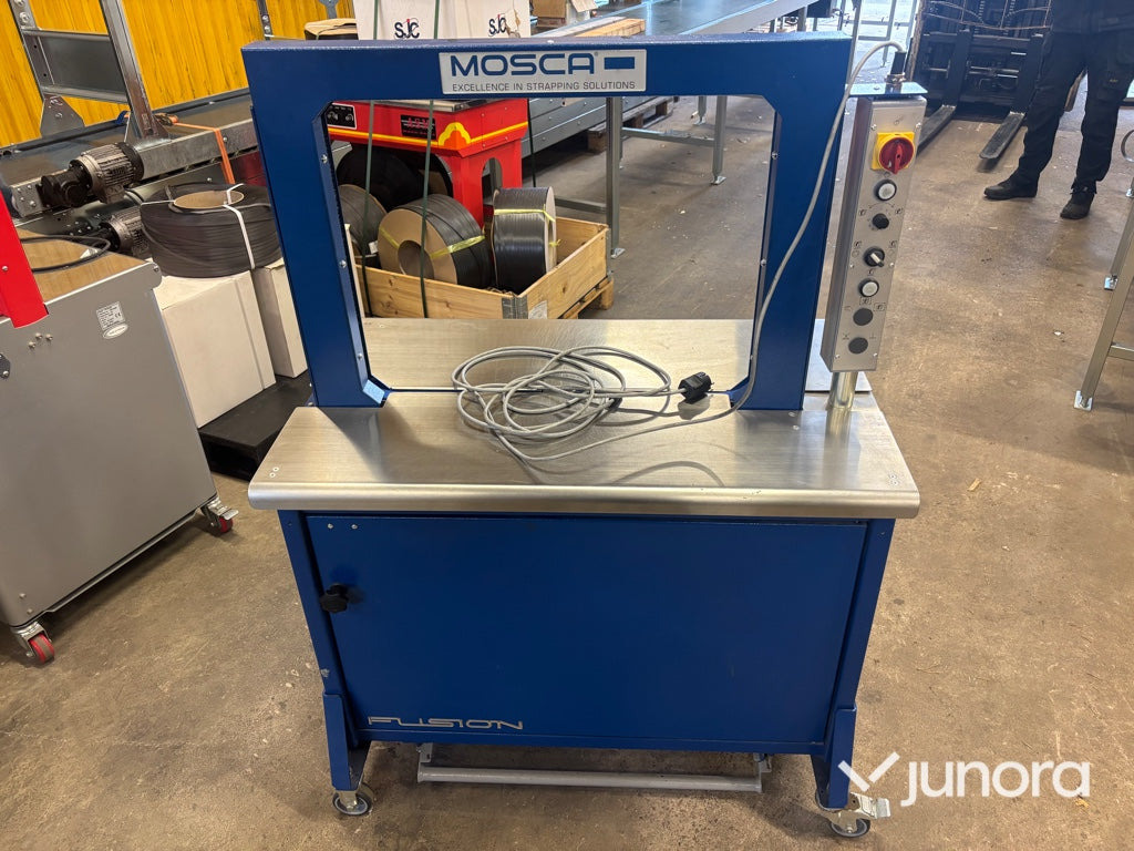 Plastbandningsmaskin - Mosca RO-M Fusion - Maşina de ambalat: Foto 1 Plastbandningsmaskin - Mosca RO-M Fusion - Maşina de ambalat: Foto 1