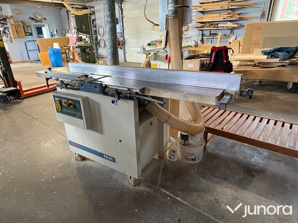 Rikt / Plahyvel - Mini Max, FS-41 - Utilaj pentru prelucrarea lemnului: Foto 2 Rikt / Plahyvel - Mini Max, FS-41 - Utilaj pentru prelucrarea lemnului: Foto 2