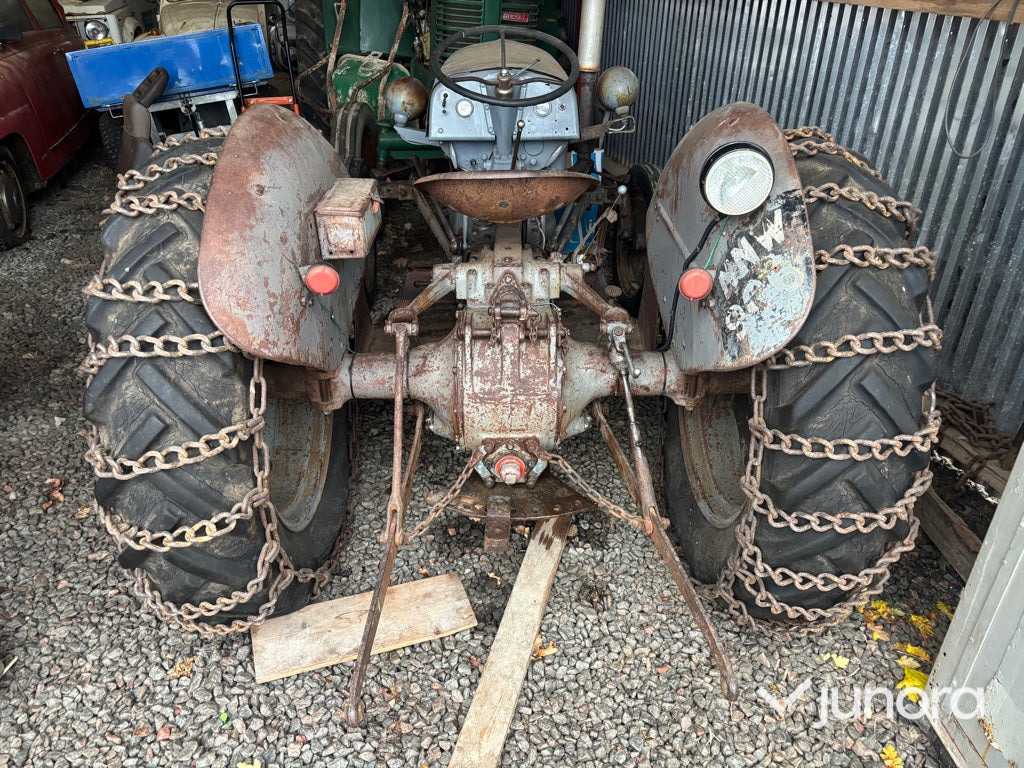 Traktor - Massey Ferguson TEA20 (Grålle) - Tractor agricol: Foto 5 Traktor - Massey Ferguson TEA20 (Grålle) - Tractor agricol: Foto 5
