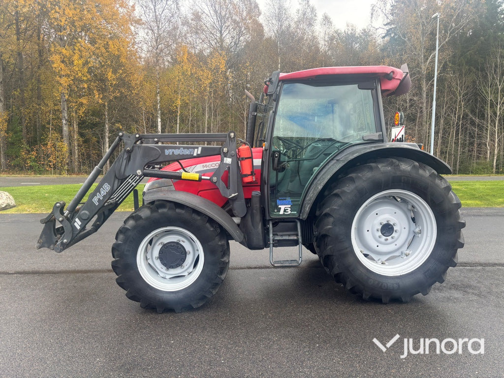 Traktor - McCormick C100 Max med lastare - Tractor agricol: Foto 2 Traktor - McCormick C100 Max med lastare - Tractor agricol: Foto 2