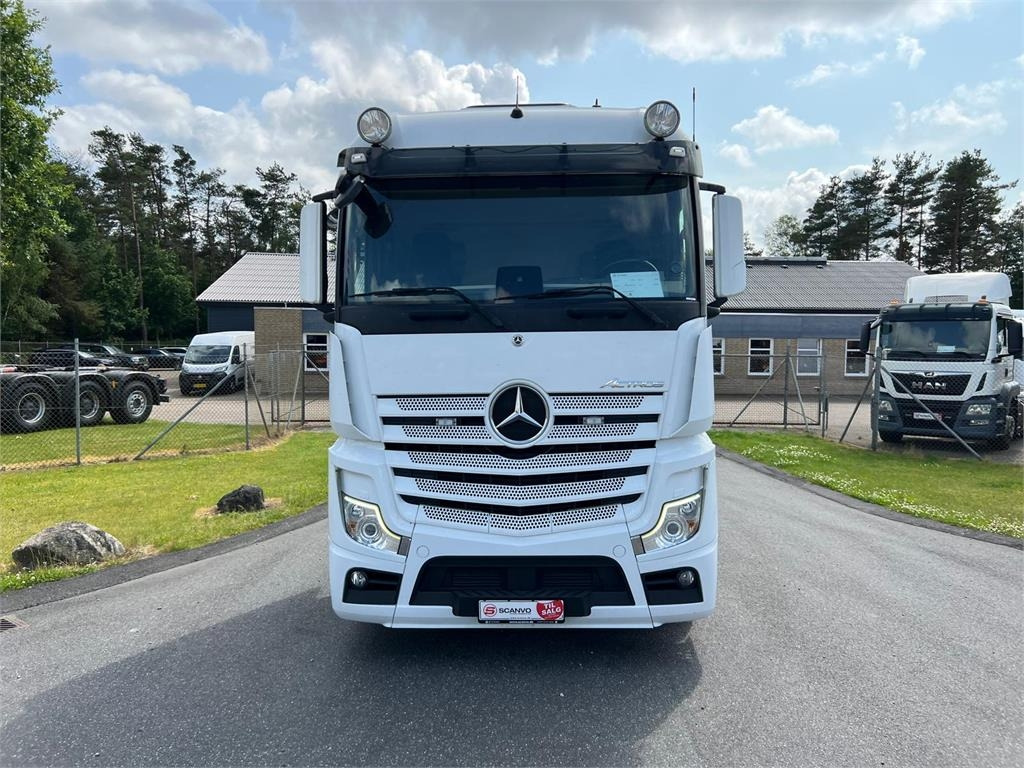 Mercedes-Benz Actros 2548 LS - Cap tractor: Foto 5 Mercedes-Benz Actros 2548 LS - Cap tractor: Foto 5