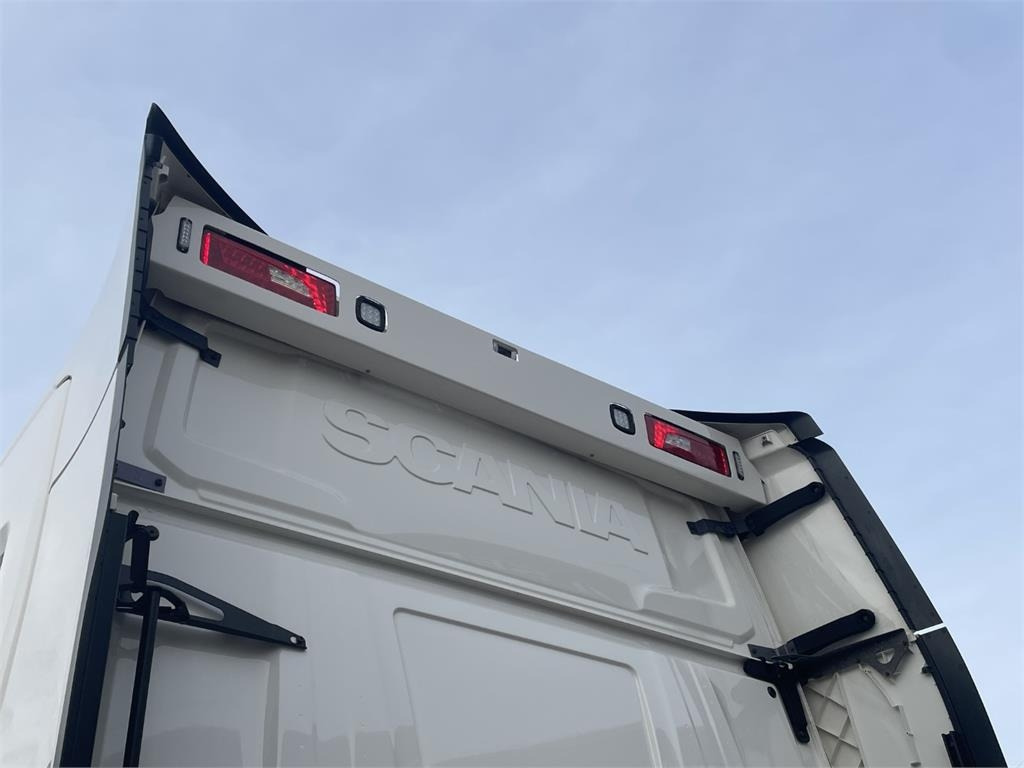 Scania S660 A 6x2 NB 2950  - Cap tractor: Foto 4 Scania S660 A 6x2 NB 2950  - Cap tractor: Foto 4