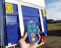 HMF 1500 kg med lodretstående liftplade - Oblon hidraulic: Foto 1 HMF 1500 kg med lodretstående liftplade - Oblon hidraulic: Foto 1