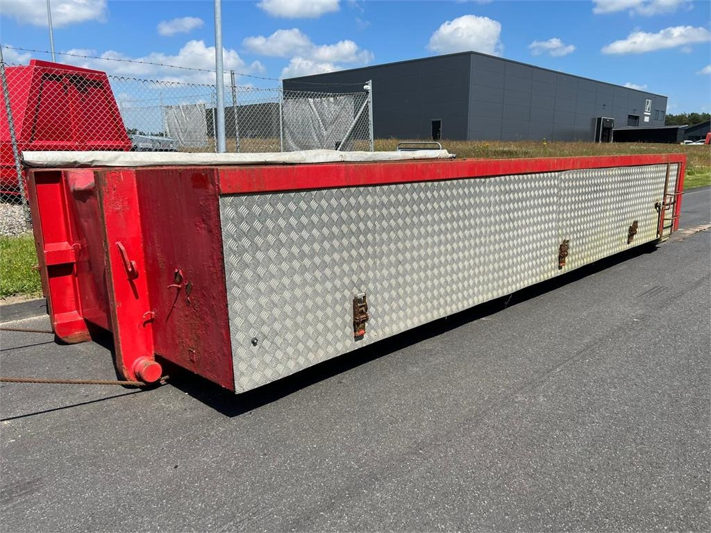 Kel-Berg 5950 mm isloeret - Caroserie furgon: Foto 1 Kel-Berg 5950 mm isloeret - Caroserie furgon: Foto 1