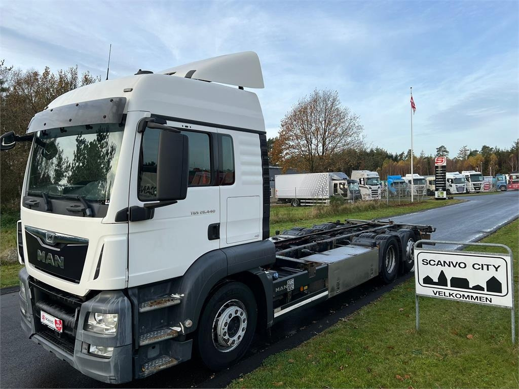 MAN TGS 26-440 6x2-4 LL - Camion transport containere/ Swap body: Foto 2 MAN TGS 26-440 6x2-4 LL - Camion transport containere/ Swap body: Foto 2