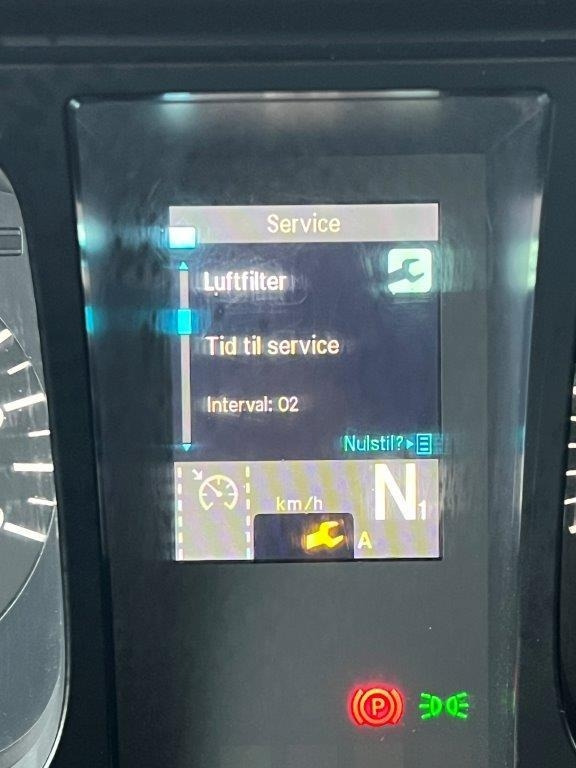 Camion furgon Mercedes-Benz Antos 1824 LnR: Foto 18