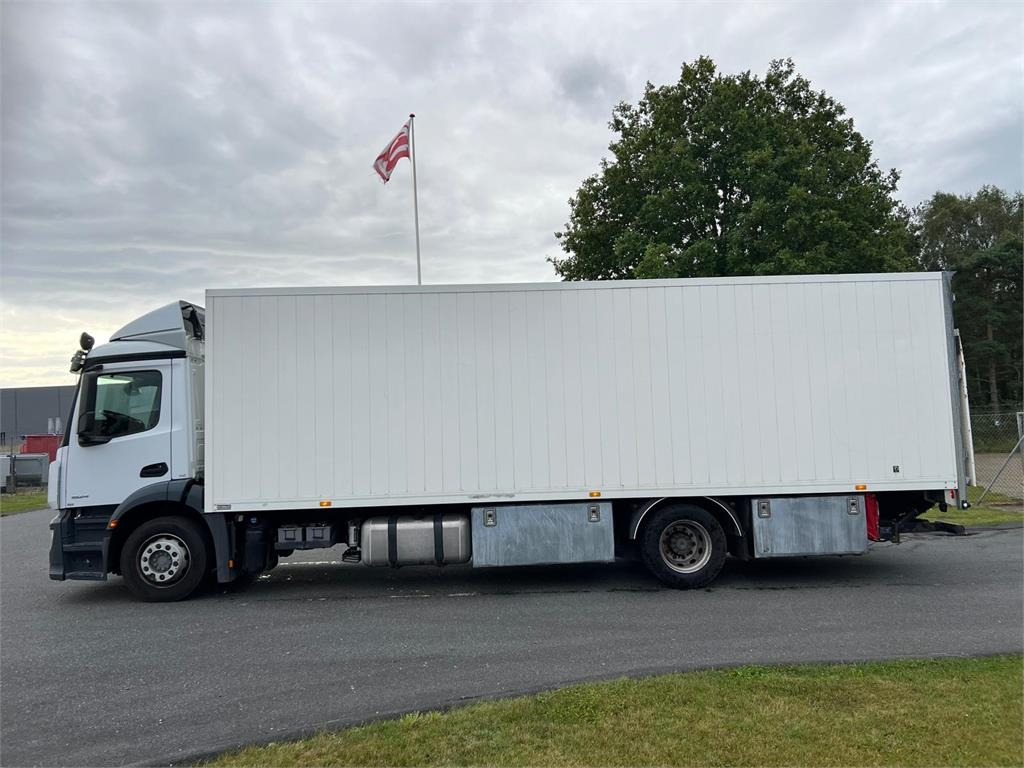Camion furgon Mercedes-Benz Antos 1824 LnR: Foto 7