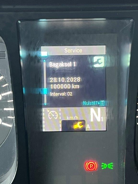 Camion furgon Mercedes-Benz Antos 1824 LnR: Foto 21