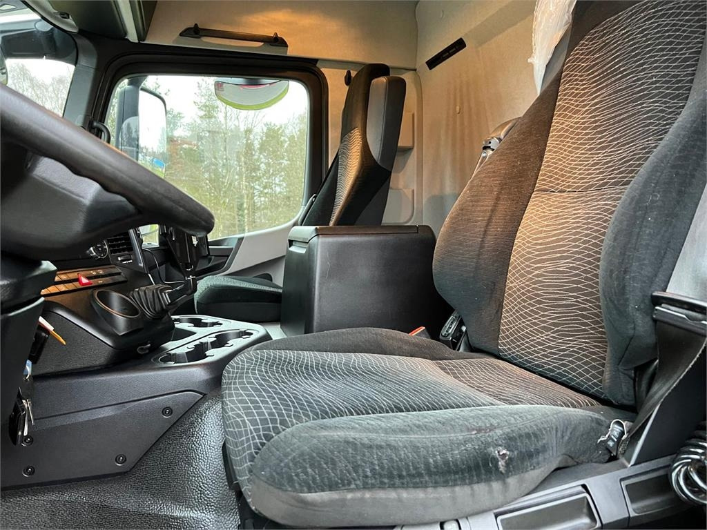 Camion furgon Mercedes-Benz Antos 1827 LnR: Foto 7 Camion furgon Mercedes-Benz Antos 1827 LnR: Foto 7