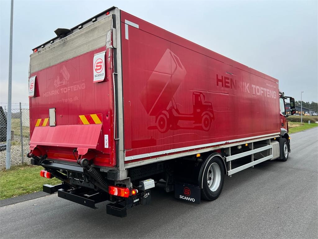 Mercedes-Benz Antos 1827 LnR - Camion furgon: Foto 2 Mercedes-Benz Antos 1827 LnR - Camion furgon: Foto 2