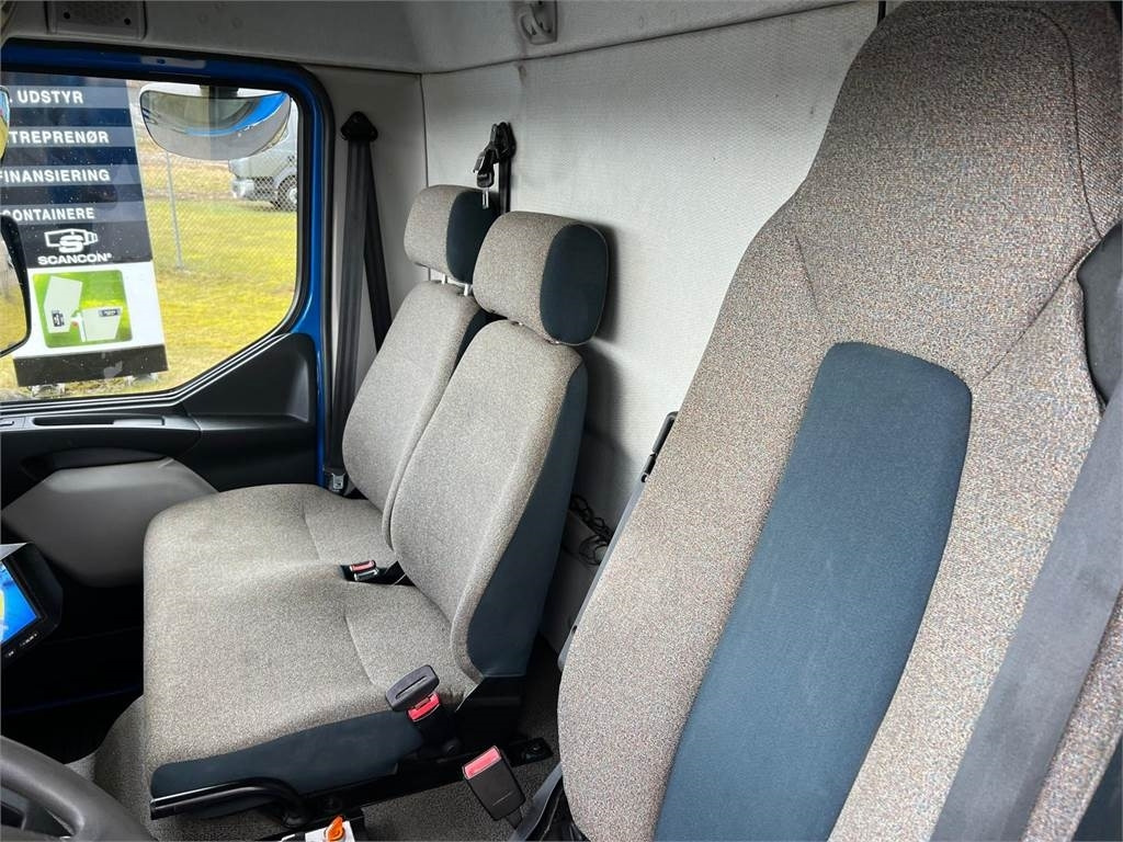Volvo FL 240 (12 ton) NTM 9,7m3 - Autogunoiere: Foto 5 Volvo FL 240 (12 ton) NTM 9,7m3 - Autogunoiere: Foto 5