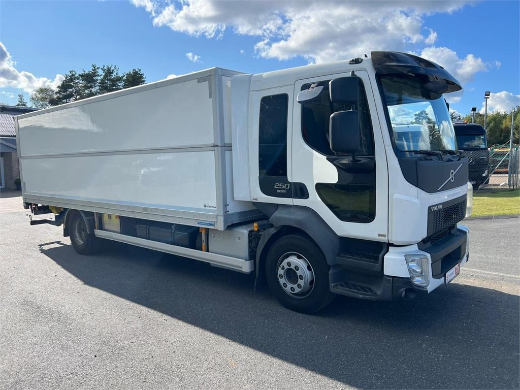 Volvo FL 250 16 ton - Camion furgon: Foto 3 Volvo FL 250 16 ton - Camion furgon: Foto 3