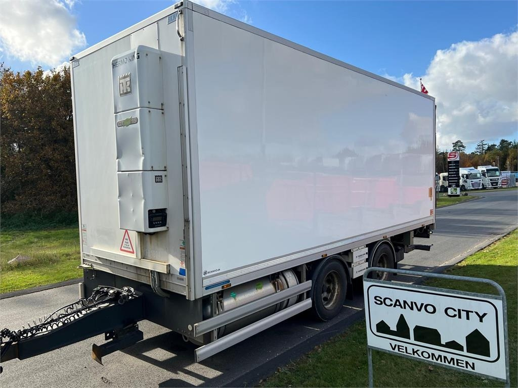 Volvo FM420 + 2 akslet kærre 2-Temps  - Camion frigider: Foto 2 Volvo FM420 + 2 akslet kærre 2-Temps  - Camion frigider: Foto 2