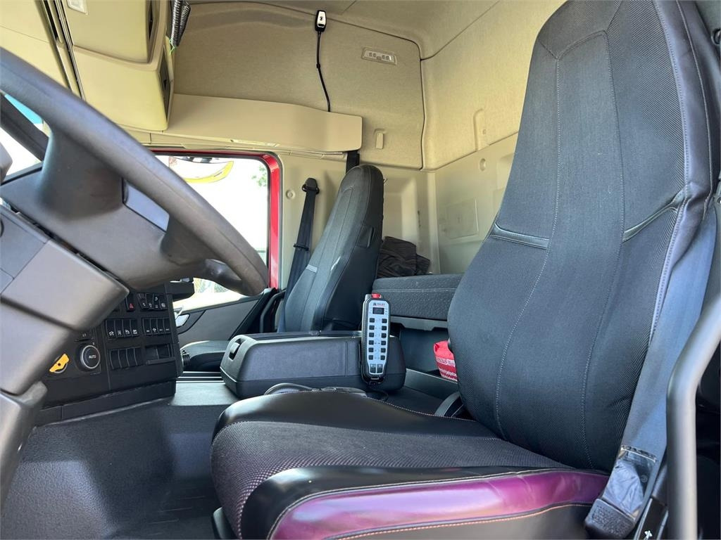 Camion cu cârlig Volvo FM430: Foto 22 Camion cu cârlig Volvo FM430: Foto 22