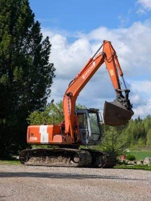 Hitachi EX100M-2 - Excavator pe şenile: Foto 2 Hitachi EX100M-2 - Excavator pe şenile: Foto 2