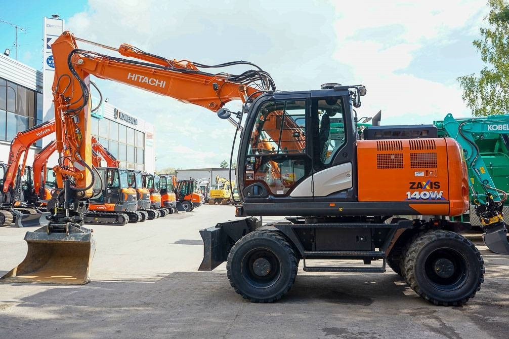 Hitachi ZX 140 W-6 - Excavator pe roţi: Foto 1 Hitachi ZX 140 W-6 - Excavator pe roţi: Foto 1