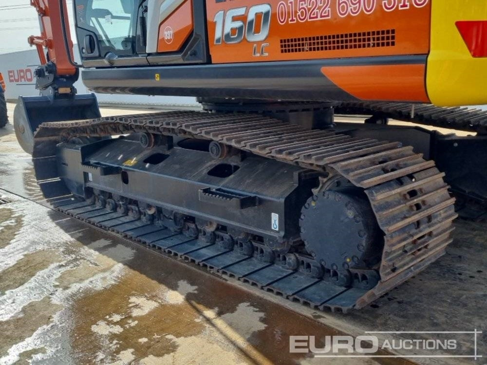 Hitachi ZX160LC-7 KUIN UUSI - Excavator pe şenile: Foto 5 Hitachi ZX160LC-7 KUIN UUSI - Excavator pe şenile: Foto 5