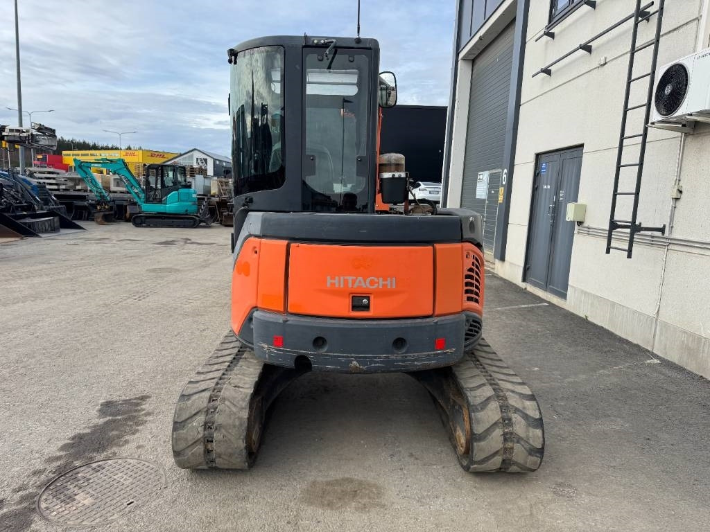 Hitachi ZX50U-2 PYÖRITTÄJÄLLÄ - Mini excavator: Foto 4 Hitachi ZX50U-2 PYÖRITTÄJÄLLÄ - Mini excavator: Foto 4