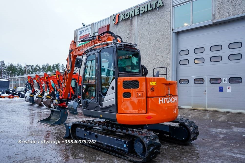 Hitachi ZX85US-6 UUSI VARUSTELTU - Mini excavator: Foto 2 Hitachi ZX85US-6 UUSI VARUSTELTU - Mini excavator: Foto 2