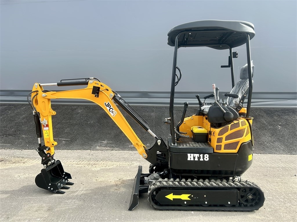 JPC HT 18 KATOS KUIN UUSI - Mini excavator: Foto 1 JPC HT 18 KATOS KUIN UUSI - Mini excavator: Foto 1