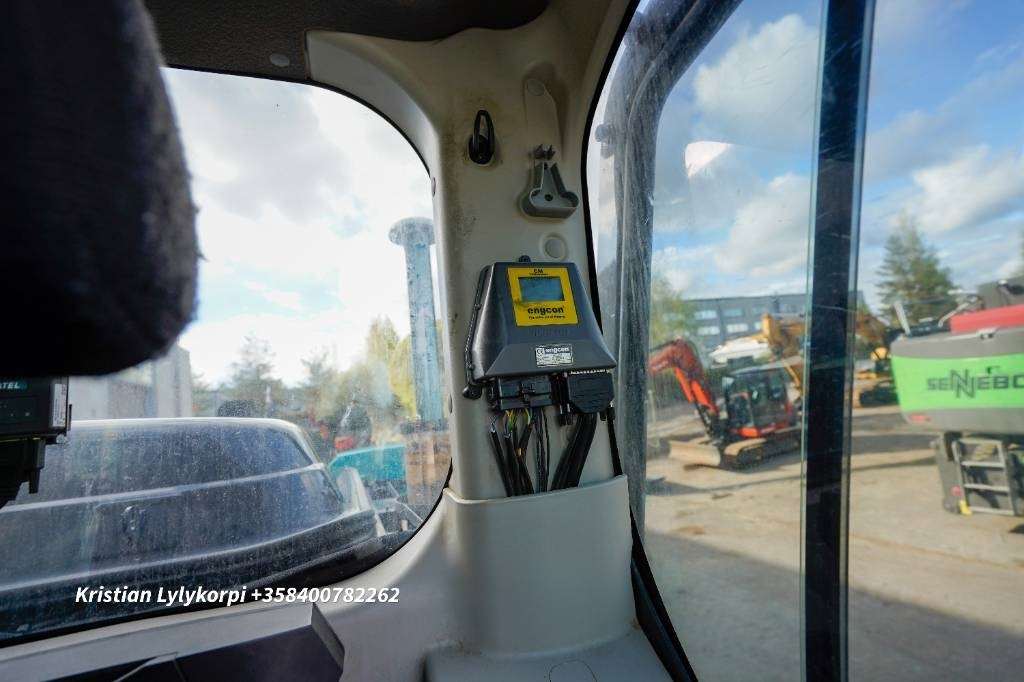 Excavator pe şenile Kobelco SK230SRLC-5E STAGE V: Foto 18